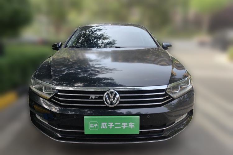 Used Volkswagen Magotan 2019 330TSI DSG Luxury Version China VI Standard Front