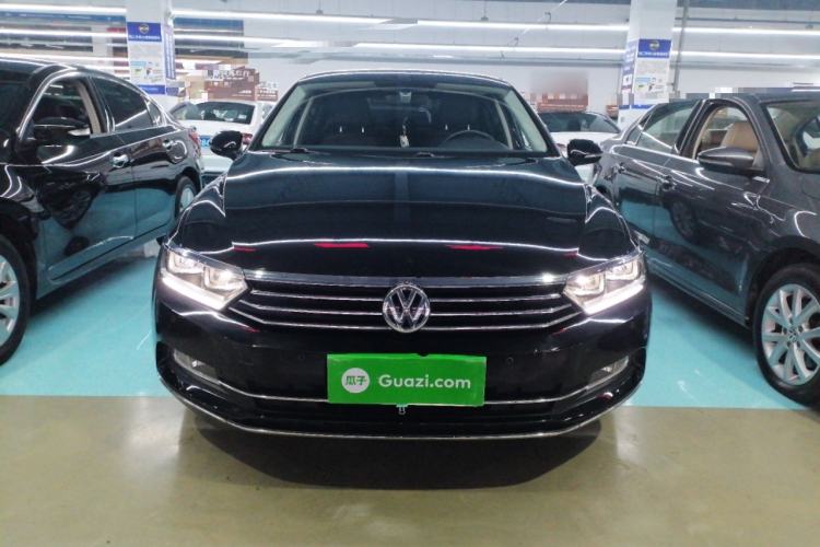 Used Volkswagen Magotan 2019 330TSI DSG Luxury Model China V Standard Front