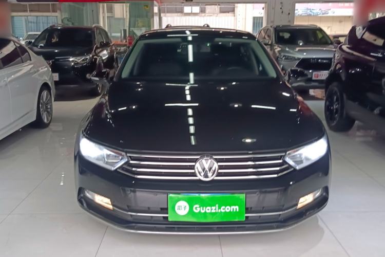 Used Volkswagen Magotan 2019 280TSI DSG Comfort Model China VI Standard Front