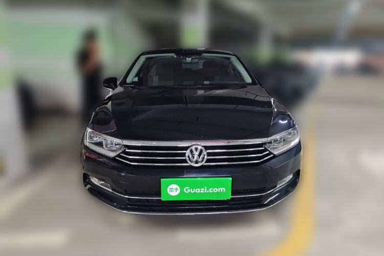 Used Volkswagen Magotan 2019 330TSI DSG Luxury Version China VI Standard Front