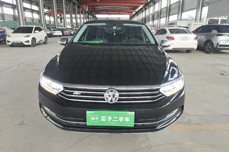 Used Volkswagen Magotan 2019 380TSI DSG Luxury Version China VI Standard Front