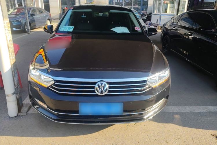 Used Volkswagen Magotan 2019 380TSI DSG Luxury Version China VI Standard Front