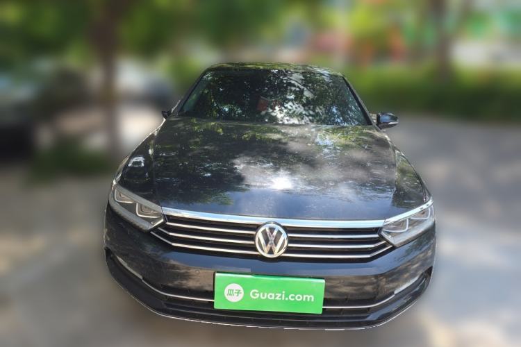 Used Volkswagen Magotan 2019 330TSI DSG Luxury Version China VI Standard Front