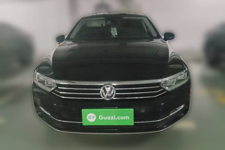 Used Volkswagen Magotan 2019 330TSI DSG Leading Model China VI Standard Front