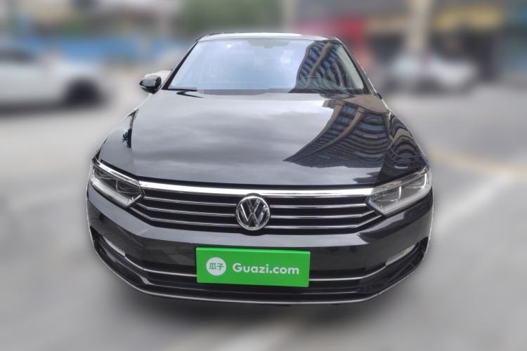 Used Volkswagen Magotan 2019 330TSI DSG Luxury Version China VI Standard Front