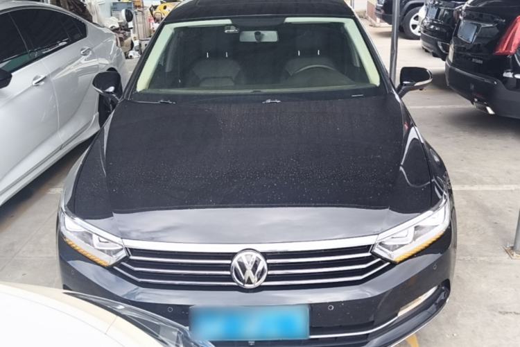 Used Volkswagen Magotan 2019 330TSI DSG Leading Model China VI Standard Front