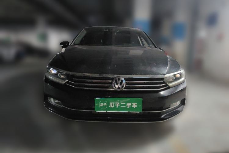 Used Volkswagen Magotan 2019 330TSI DSG Luxury Version China VI Standard Front