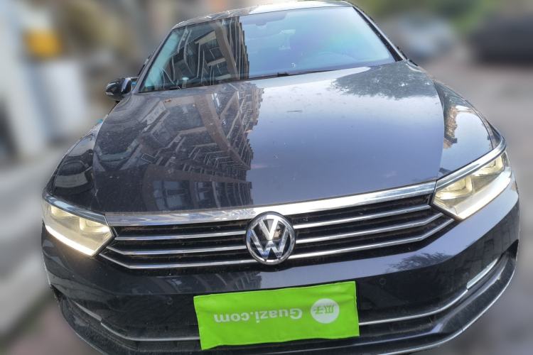 Used Volkswagen Magotan 2019 330TSI DSG Luxury Version China VI Standard Front