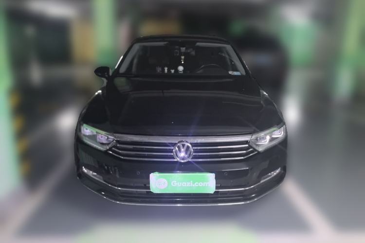 Used Volkswagen Magotan 2019 330TSI DSG Luxury Model China V Standard Front