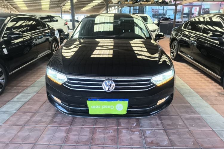 Used Volkswagen Magotan 2019 330TSI DSG Luxury Model China V Standard Front