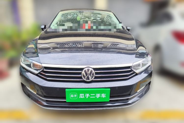 Used Volkswagen Magotan 2019 330TSI DSG Luxury Version China VI Standard Front