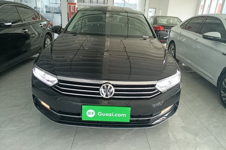Used Volkswagen Magotan 2019 330TSI DSG Leading Model China VI Standard Front