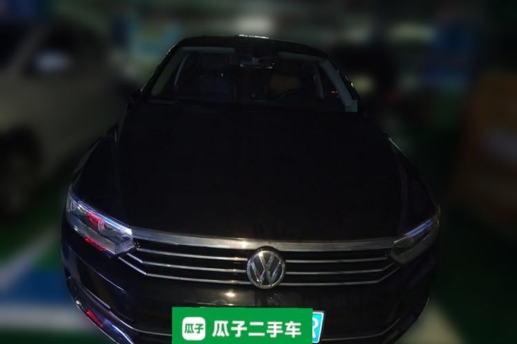 Used Volkswagen Magotan 2019 330TSI DSG Luxury Version China VI Standard Front