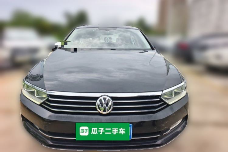 Used Volkswagen Magotan 2019 330TSI DSG Luxury Version China VI Standard Front