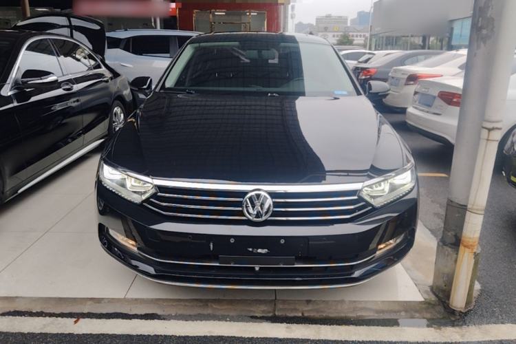 Used Volkswagen Magotan 2019 330TSI DSG Leading Model China VI Standard Front