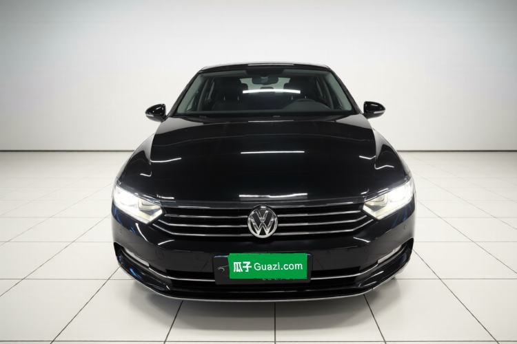 Used Volkswagen Magotan 2019 330TSI DSG Luxury Version China VI Standard Front