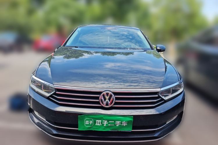 Used Volkswagen Magotan 2019 330TSI DSG Luxury Version China VI Standard Front