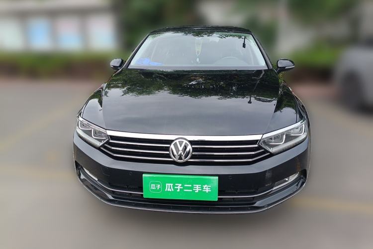 Used Volkswagen Magotan 2019 330TSI DSG Luxury Version China VI Standard Front