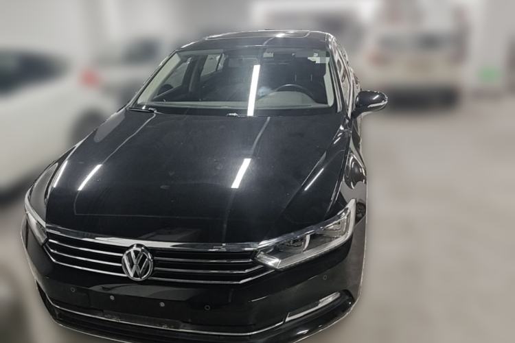Used Volkswagen Magotan 2019 330TSI DSG Leading Edition China V Standard Front