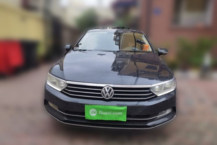 Used Volkswagen Magotan 2019 330TSI DSG Luxury Version China VI Standard Front