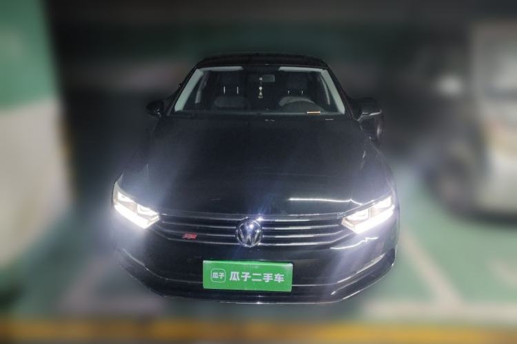 Used Volkswagen Magotan 2019 330TSI DSG Leading Model China VI Standard Front