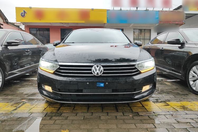 Used Volkswagen Magotan 2019 330TSI DSG Luxury Version China VI Standard Front