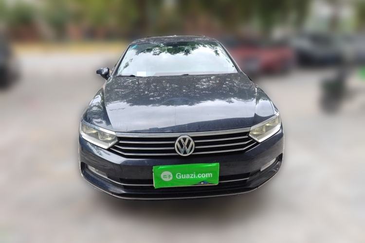 Used Volkswagen Magotan 2019 330TSI DSG Luxury Version China VI Standard Front