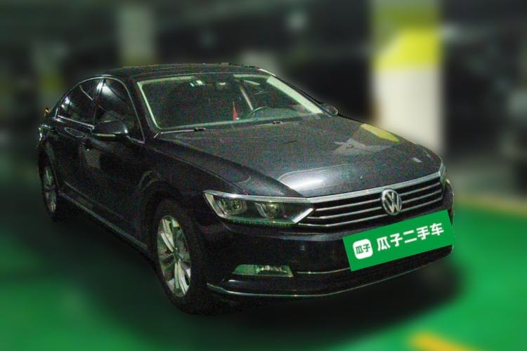 Used Volkswagen Magotan 2019 330TSI DSG Luxury Model China V Standard Front Right 45 Deg