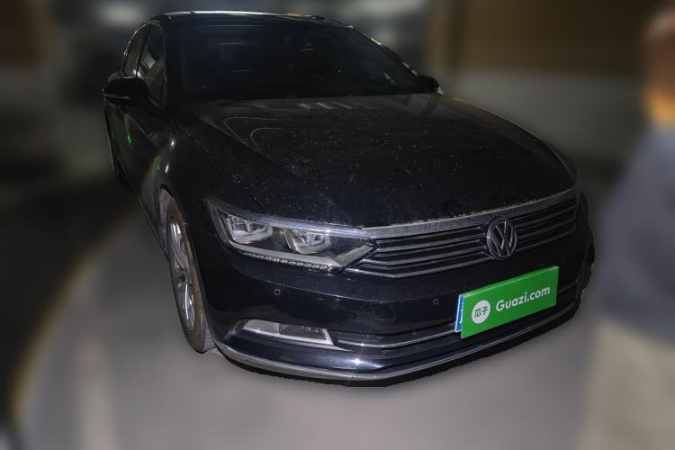 Used Volkswagen Magotan 2019 380TSI DSG Luxury Version China VI Standard Front Right 45 Deg