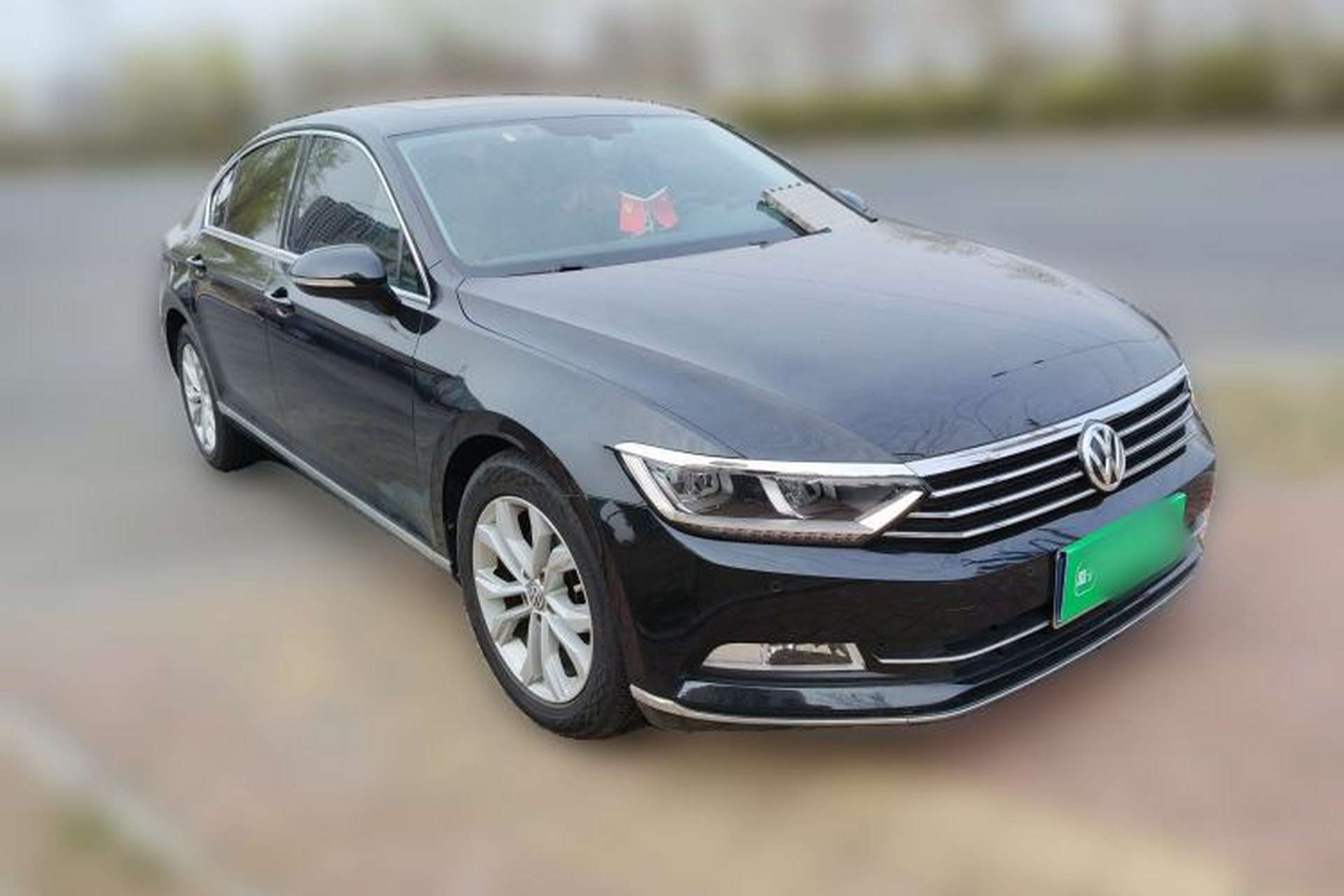Used Volkswagen Magotan 2019 330TSI DSG Luxury Model China V Standard Front Right 45 Deg