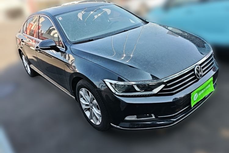 Used Volkswagen Magotan 2019 380TSI DSG Luxury Model China V Standard Front Right 45 Deg