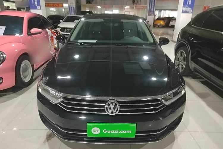 Used Volkswagen Magotan 2019 330TSI DSG Luxury Version China VI Standard Front