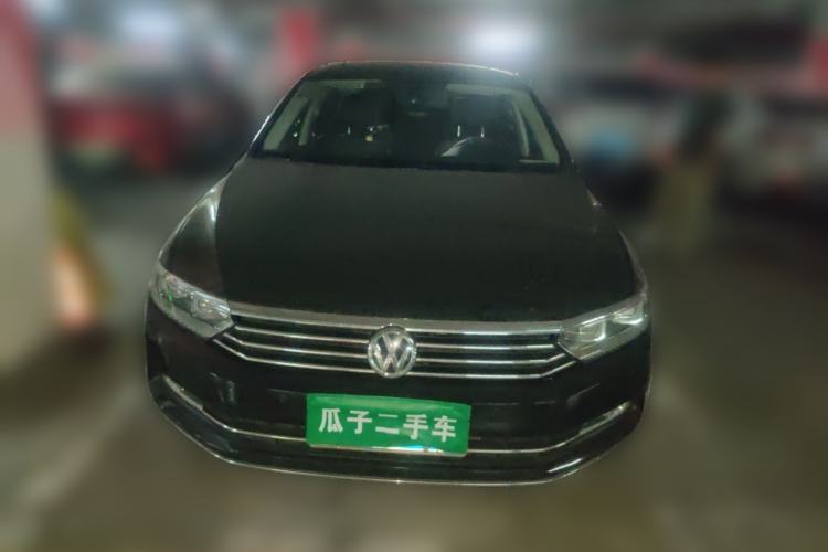 Used Volkswagen Magotan 2019 330TSI DSG Luxury Version China VI Standard Front