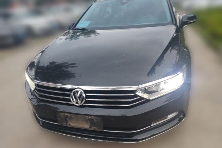 Used Volkswagen Magotan 2019 330TSI DSG Leading Model China VI Standard Front