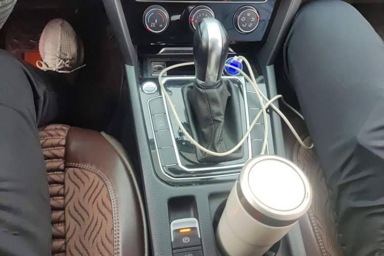 Used Volkswagen Magotan 2019 330TSI DSG Leading Model China VI Standard Gear Lever