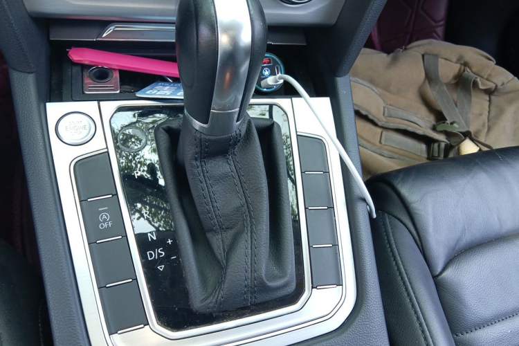 Used Volkswagen Magotan 2019 280TSI DSG Leading Model China V Standard Gear Lever