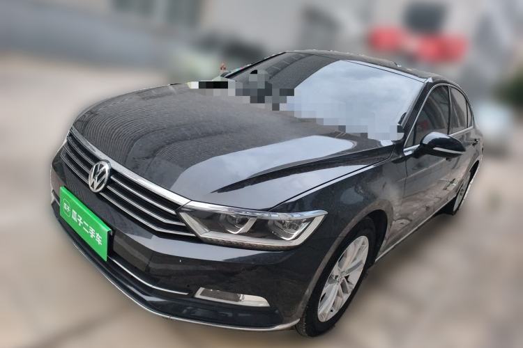 Used Volkswagen Magotan 2019 330TSI DSG Luxury Model China V Standard Guazi used car, China used car export, Used car for sale, Used cars, Cheapest cars for sale