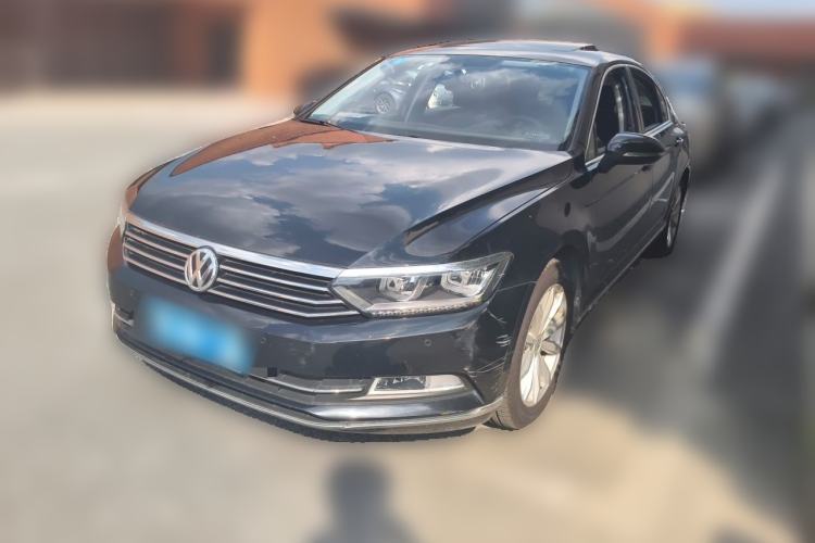 Used Volkswagen Magotan 2019 330TSI DSG Leading Model China VI Standard Guazi used car, China used car export, Used car for sale, Used cars, Cheapest cars for sale