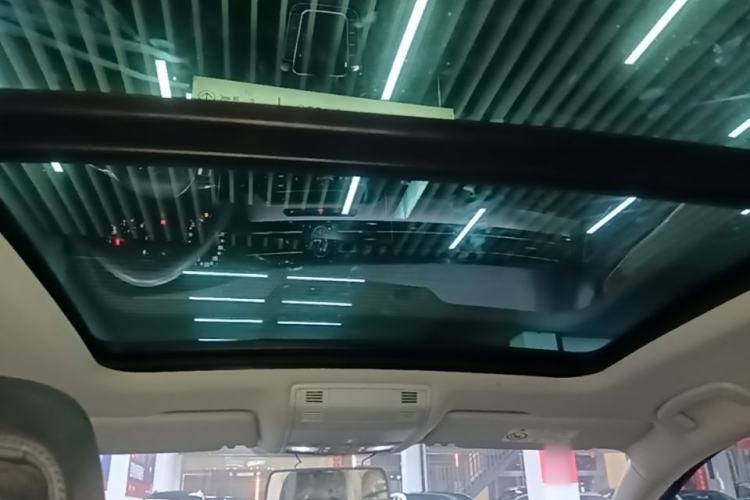 Used Volkswagen Magotan 2019 330TSI DSG Leading Edition China V Standard Headliner