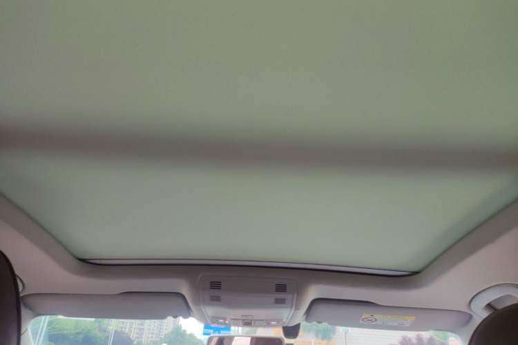 Used Volkswagen Magotan 2019 330TSI DSG Leading Model China VI Standard Headliner