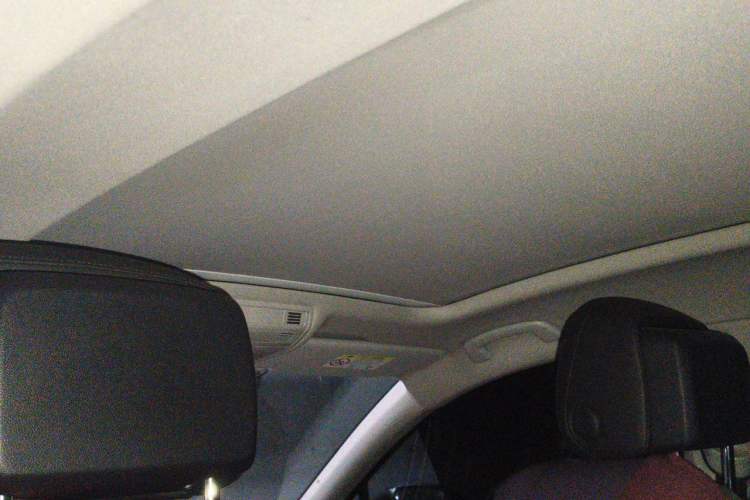 Used Volkswagen Magotan 2019 330TSI DSG Luxury Model China V Standard Headliner