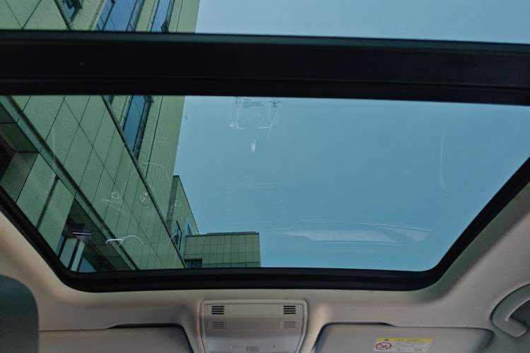 Used Volkswagen Magotan 2019 330TSI DSG Leading Model China VI Standard Headliner