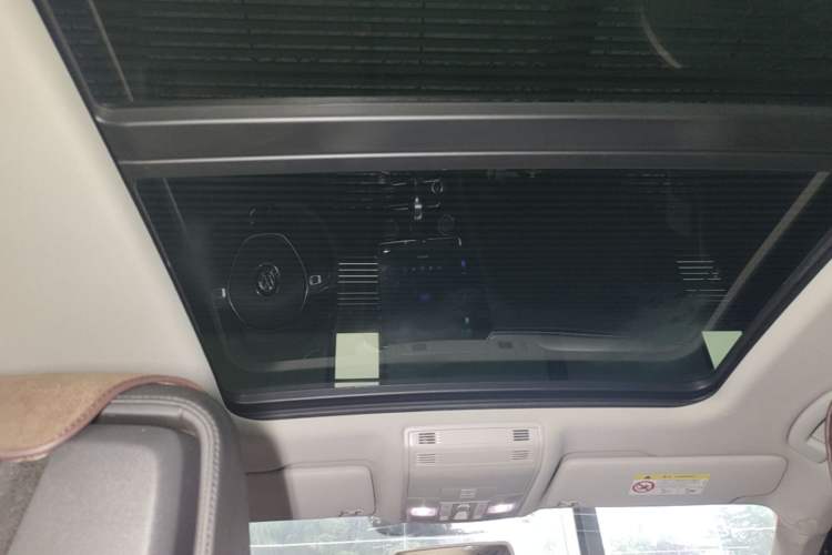 Used Volkswagen Magotan 2019 330TSI DSG Leading Model China VI Standard Headliner