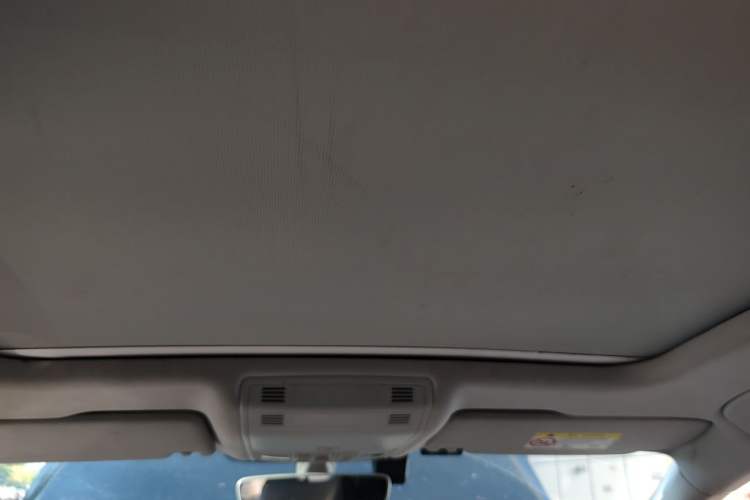 Used Volkswagen Magotan 2019 330TSI DSG Luxury Version China VI Standard Headliner