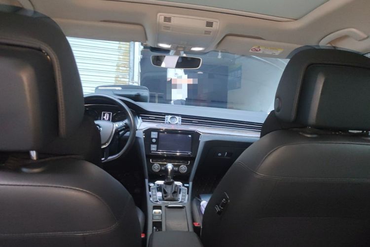 Used Volkswagen Magotan 2019 330TSI DSG Luxury Version China VI Standard Headliner