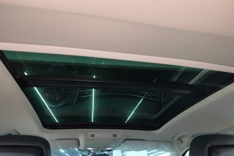 Used Volkswagen Magotan 2019 280TSI DSG Leading Model China VI Standard Headliner