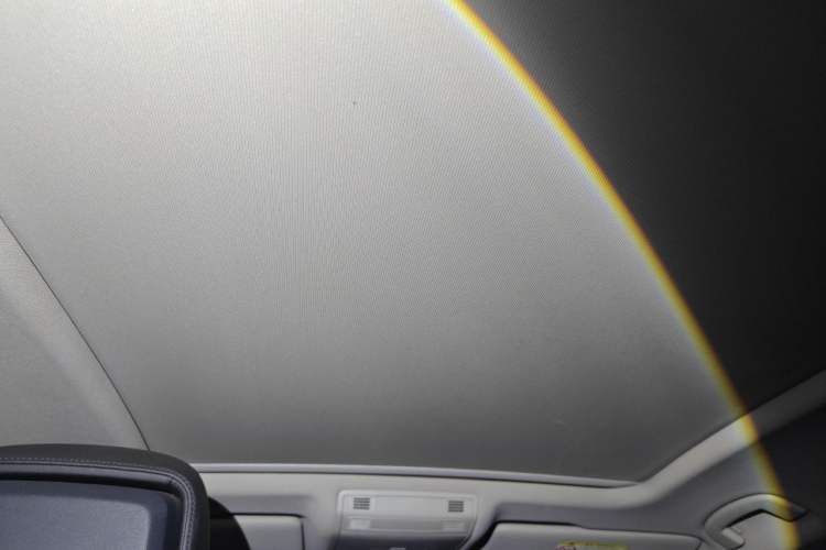 Used Volkswagen Magotan 2019 330TSI DSG Luxury Model China V Standard Headliner
