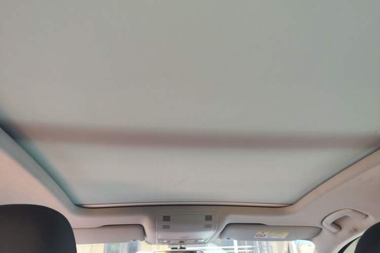 Used Volkswagen Magotan 2019 280TSI DSG Comfort Model China VI Standard Headliner
