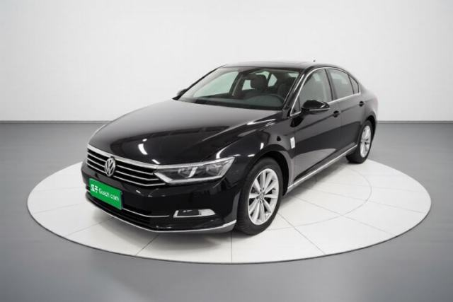 Ojetý Volkswagen Magotan 2019 330TSI DSG Leading Model China VI Standard