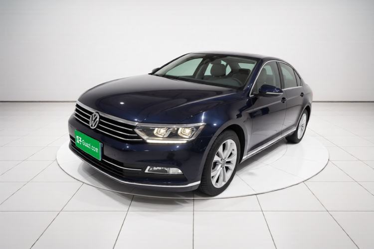 Volkswagen Magotan 2019 330TSI DSG Luxury Model China V Standard مستعملة Guazi used car, China used car export, Used car for sale, Used  cars, Cheapest cars for sale